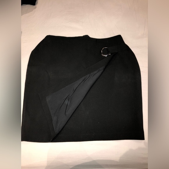 CLEO | Black Side Grommet Pencil Skirt Size 18 - Picture 2 of 11
